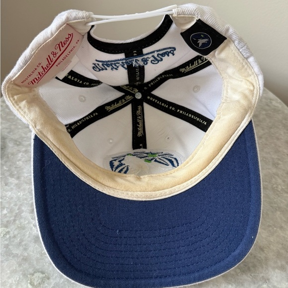 Vintage Mitchell and Ness Minnesota Timberwolves Hat - Picture 5 of 5